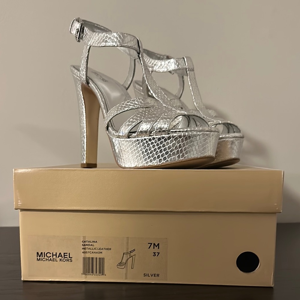 Michael Kors Silver Metallic Leather Platform Heels